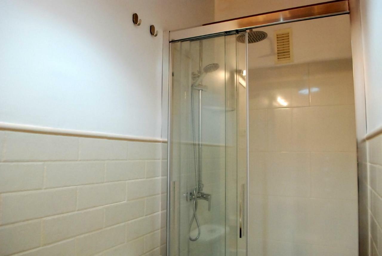 Vlc Apartaments Valence Extérieur photo